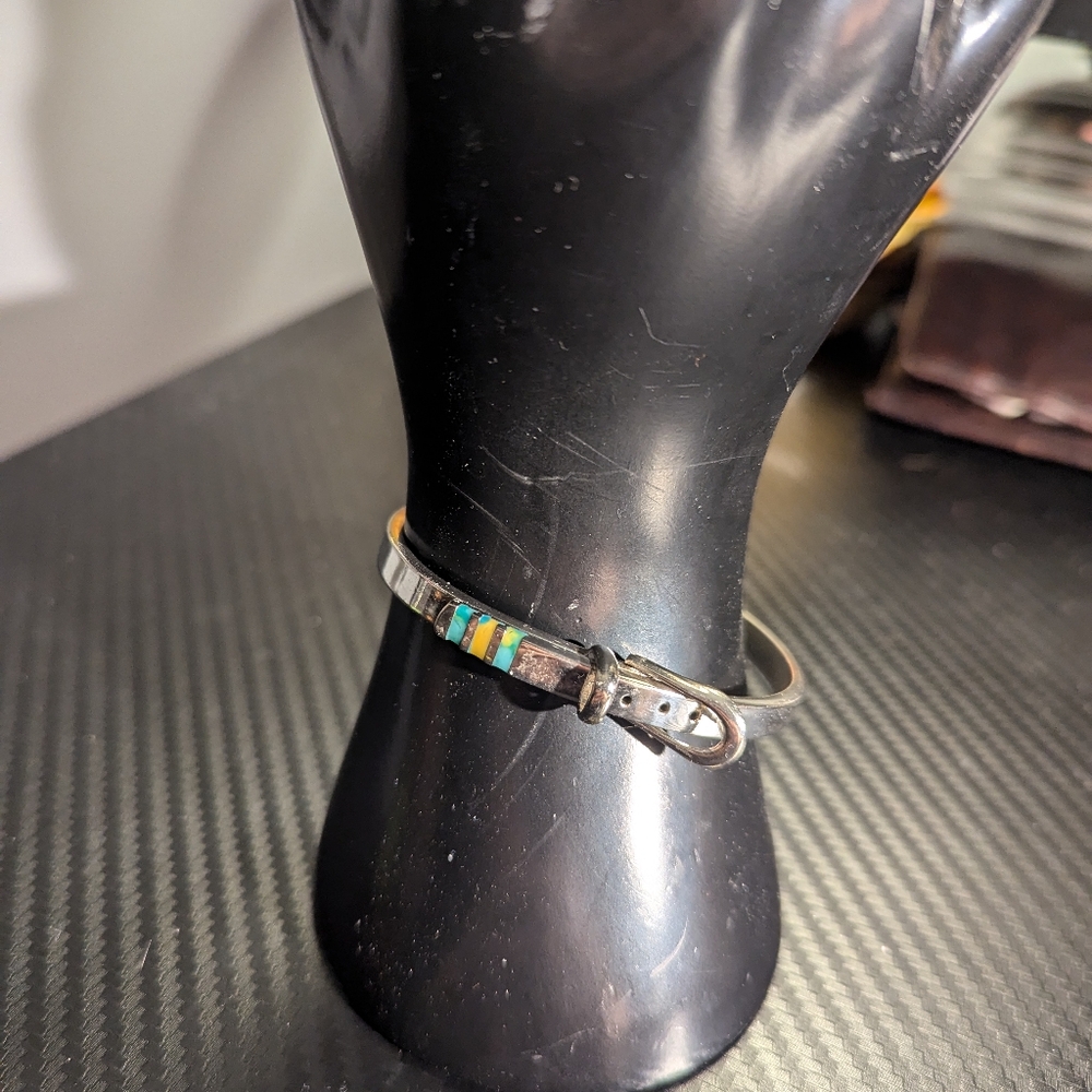 Mexico Silver Malachite Clasped Bracelet